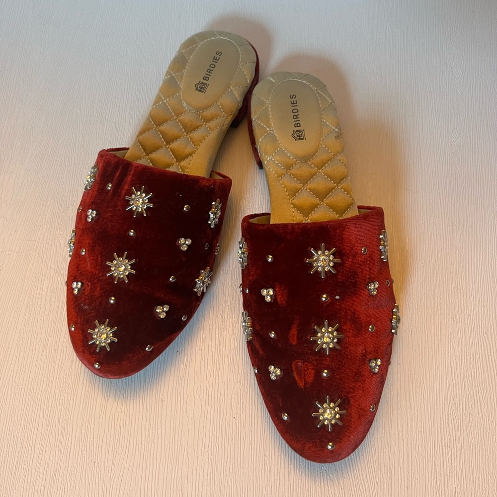 NWOT Birdies Songbird Burgundy Velvet Crystal Flats